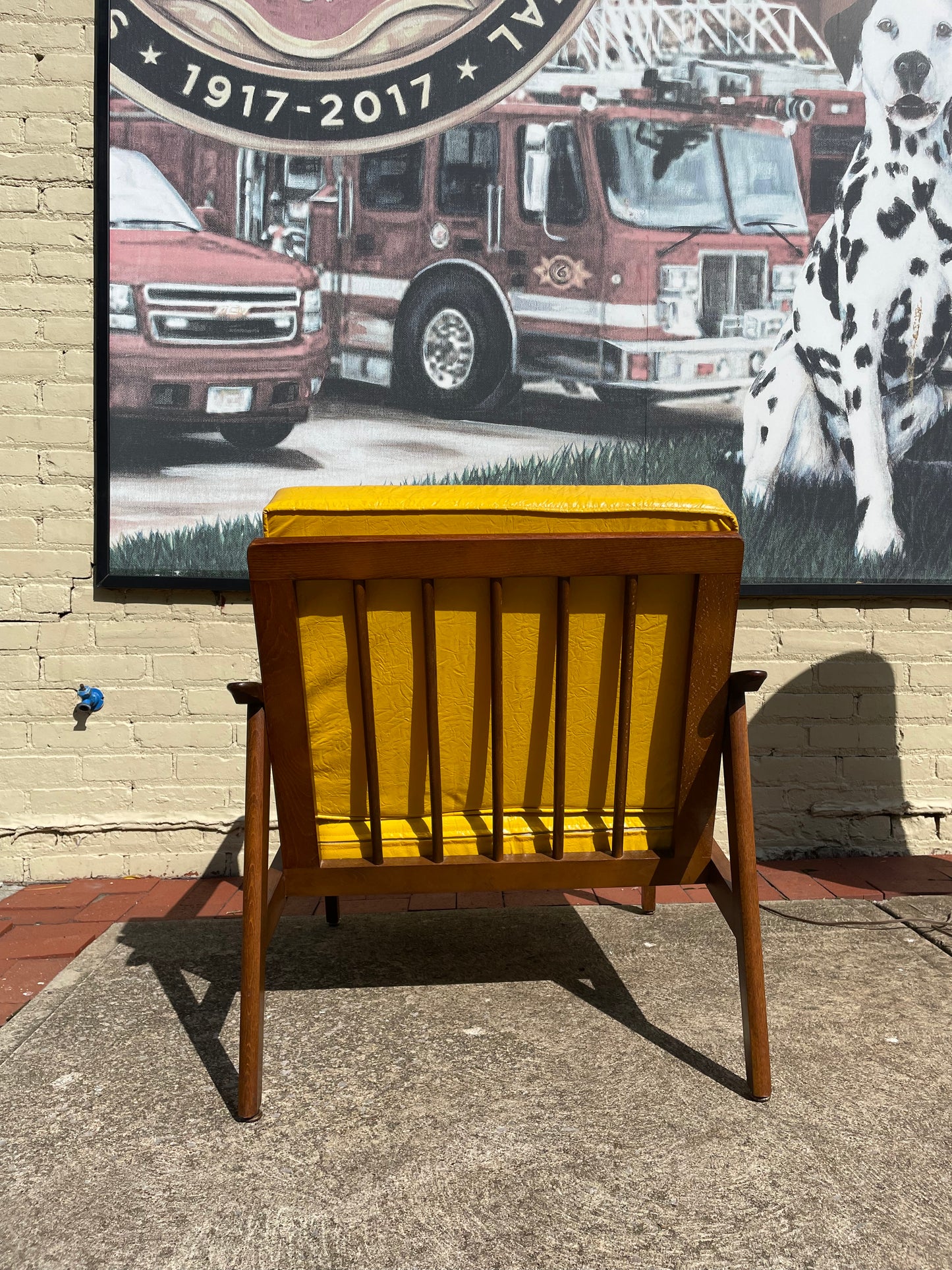 Mid-Century Yellow Vinyl Cushion Lounge Chair