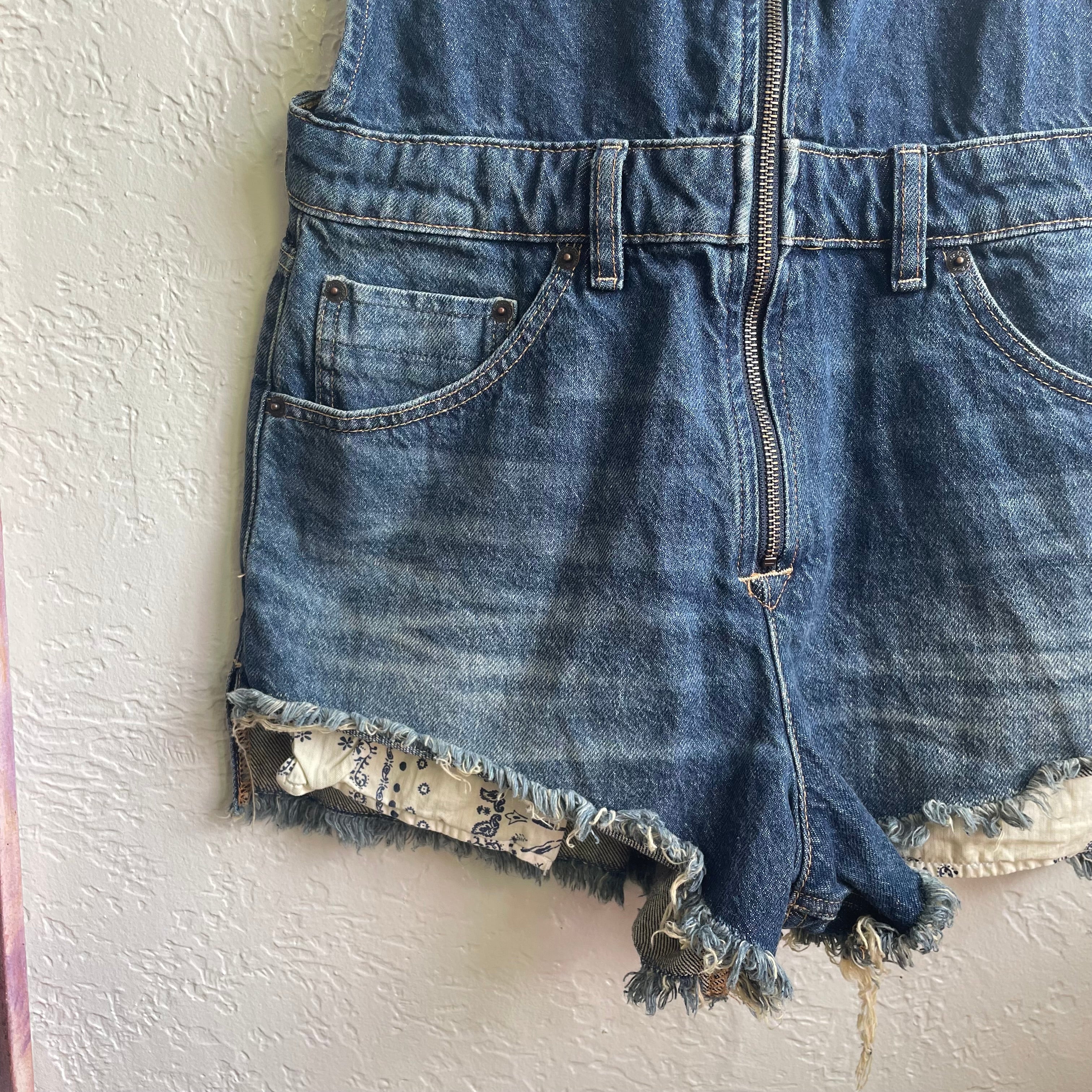 We The Free Denim Jean Short Overalls | Size 4