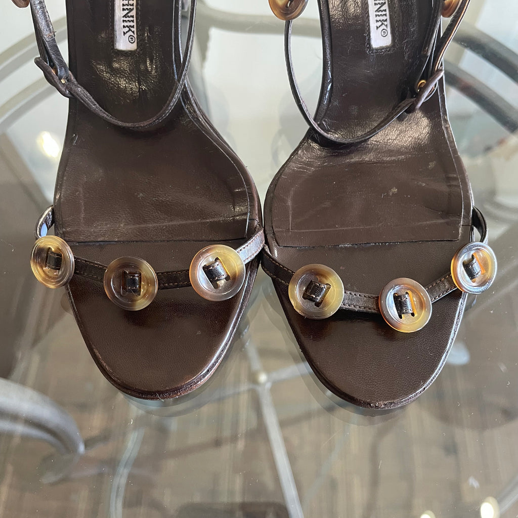 Manolo Blahnik Button Strap Sandals | Size 7/37