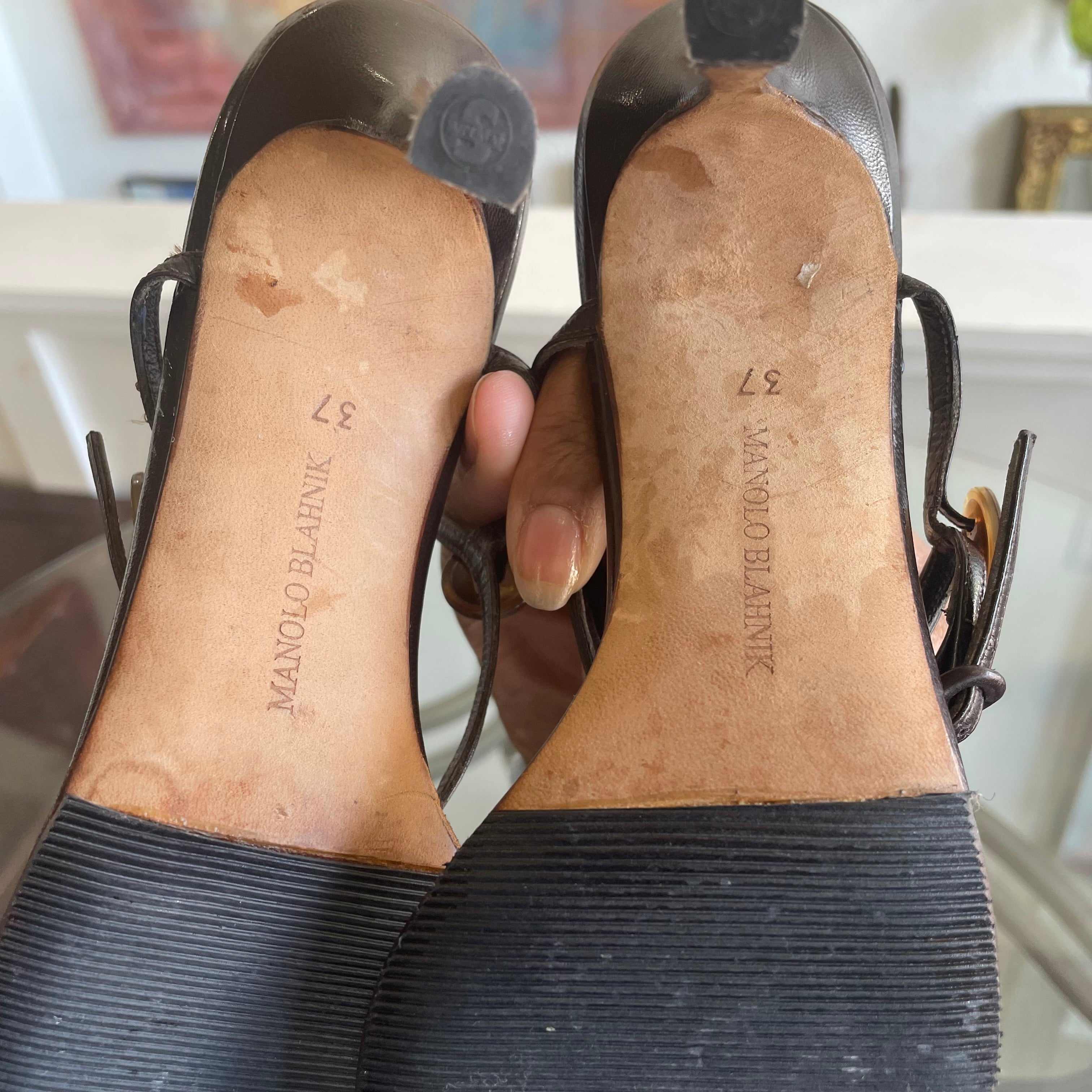 Manolo Blahnik Button Strap Sandals | Size 7/37