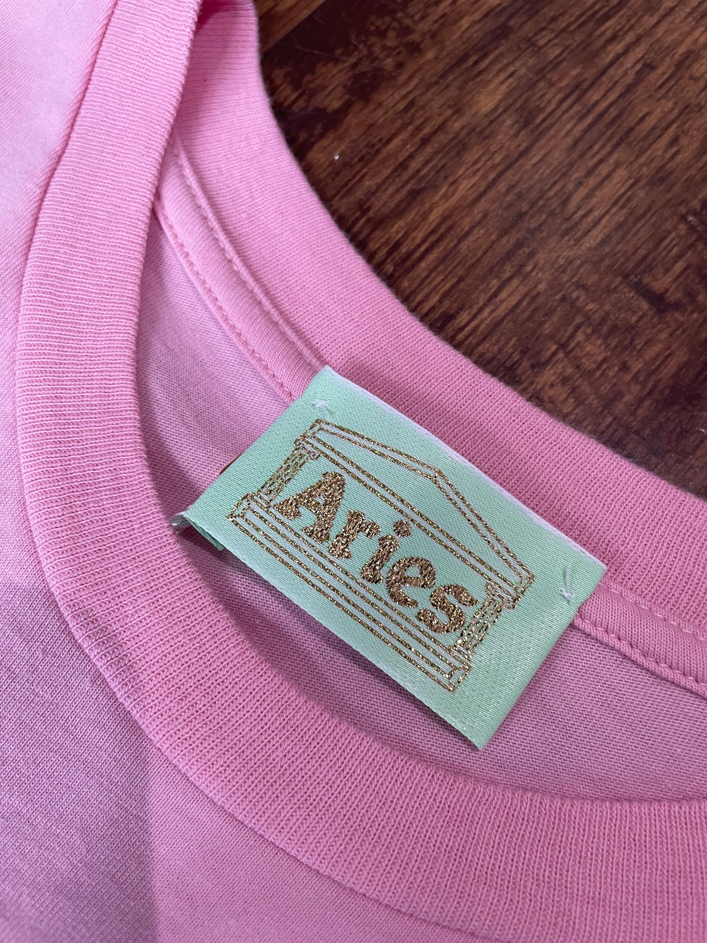 NWT Aries Arise Crystal Temple T-shirt in baby pink