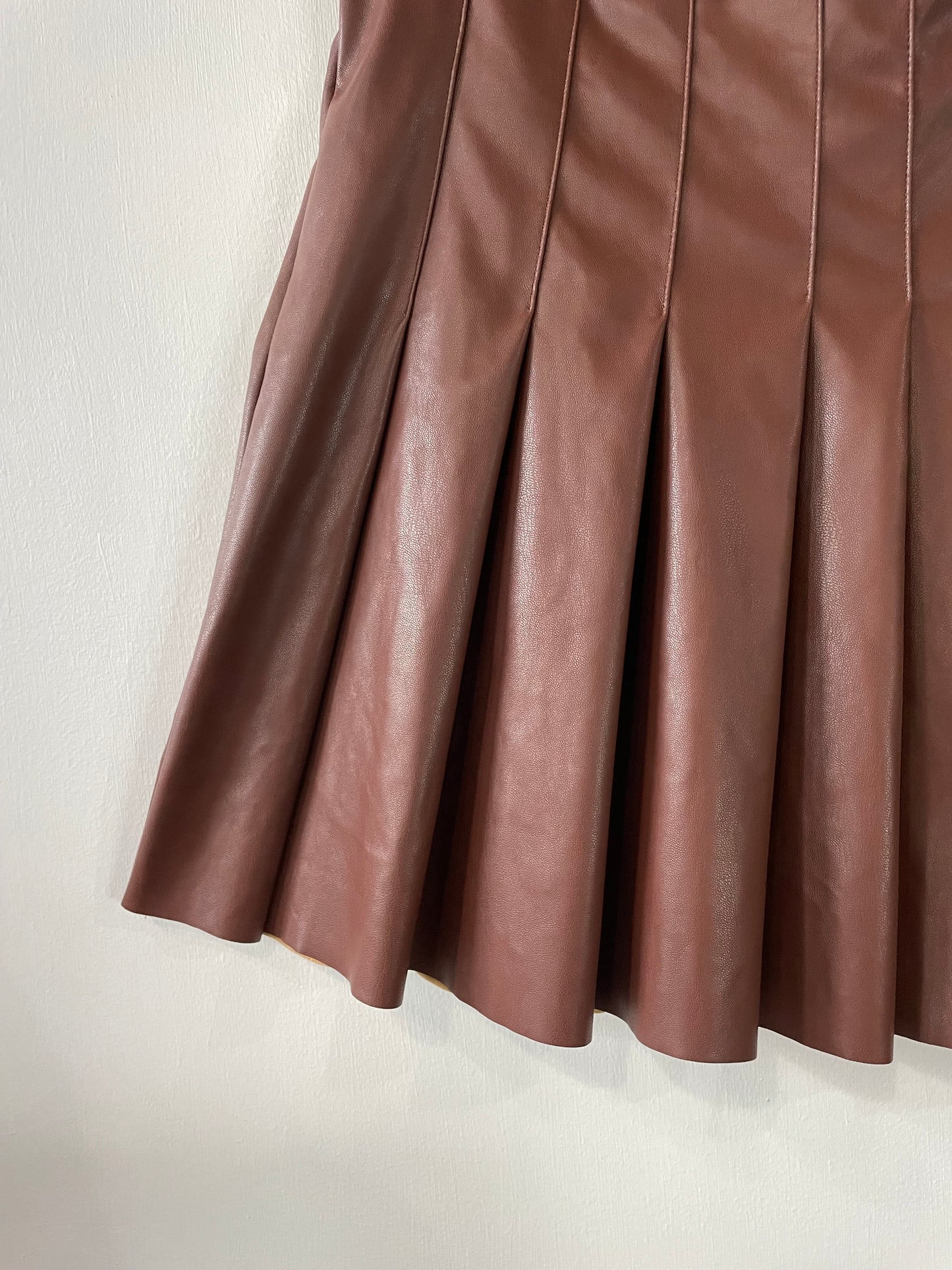 Faux Leather Chocolate Pleated Skirt Large