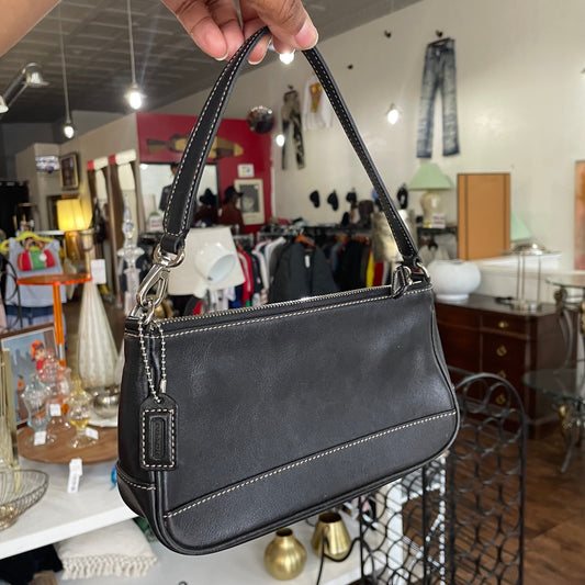 Coach Hamptons Leather Demi Pouch Shoulder Baguette 2001 #7785