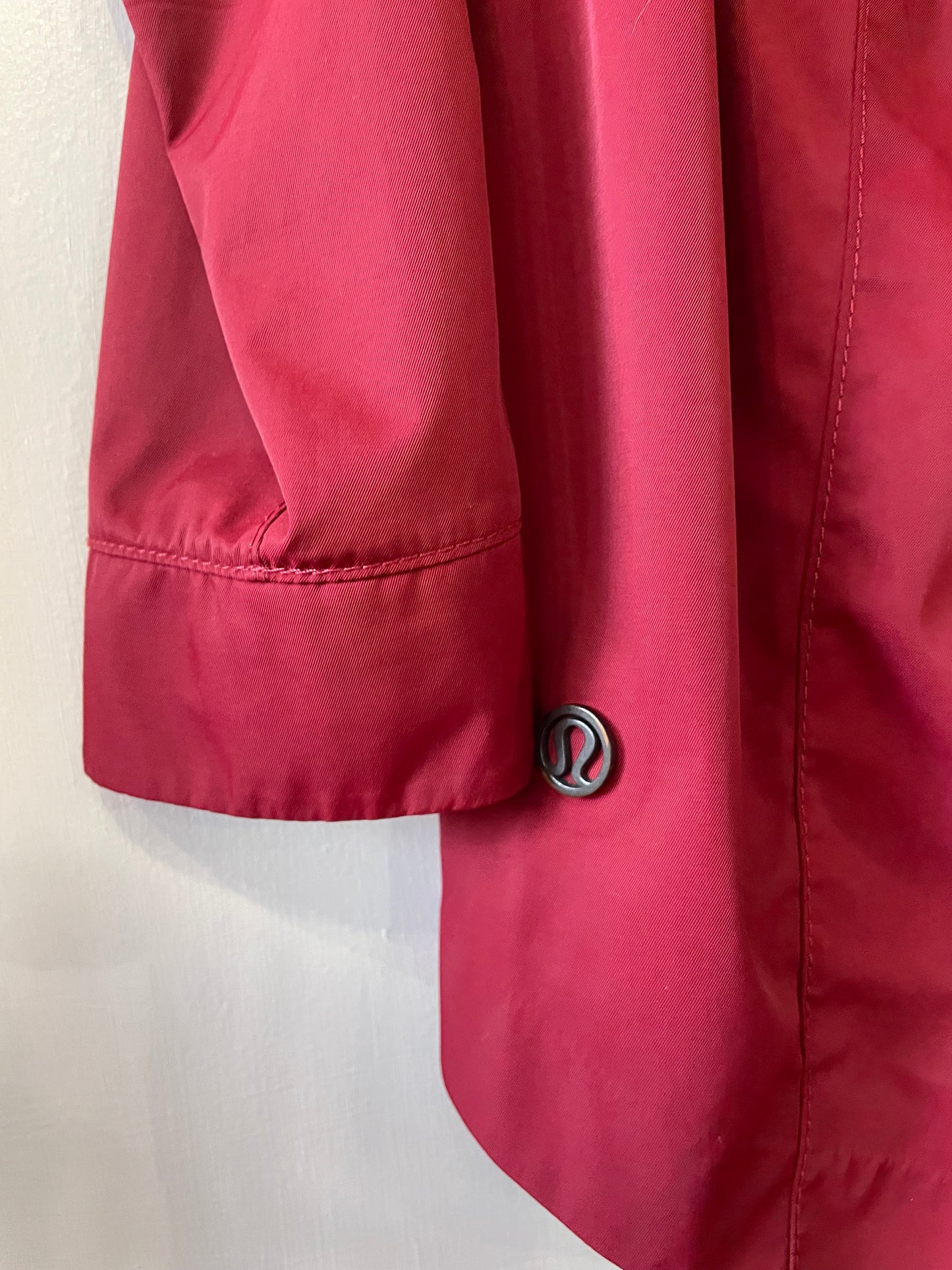 Lululemon Rain For Daze Jacket • Size 4