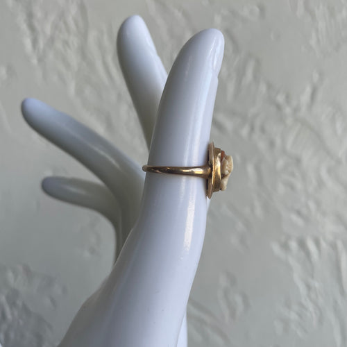 10K Gold Antique Cameo Cocktail Ring | Size US 5.5