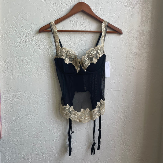 Black & Creme Floral Lace Lingerie | Small