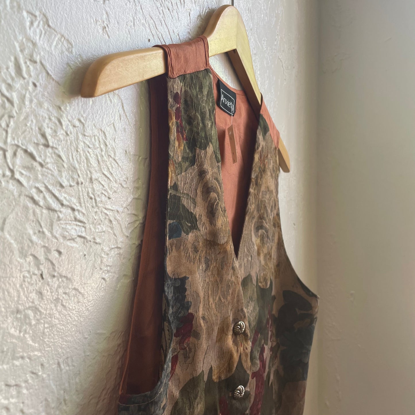 Button Up Vest | small
