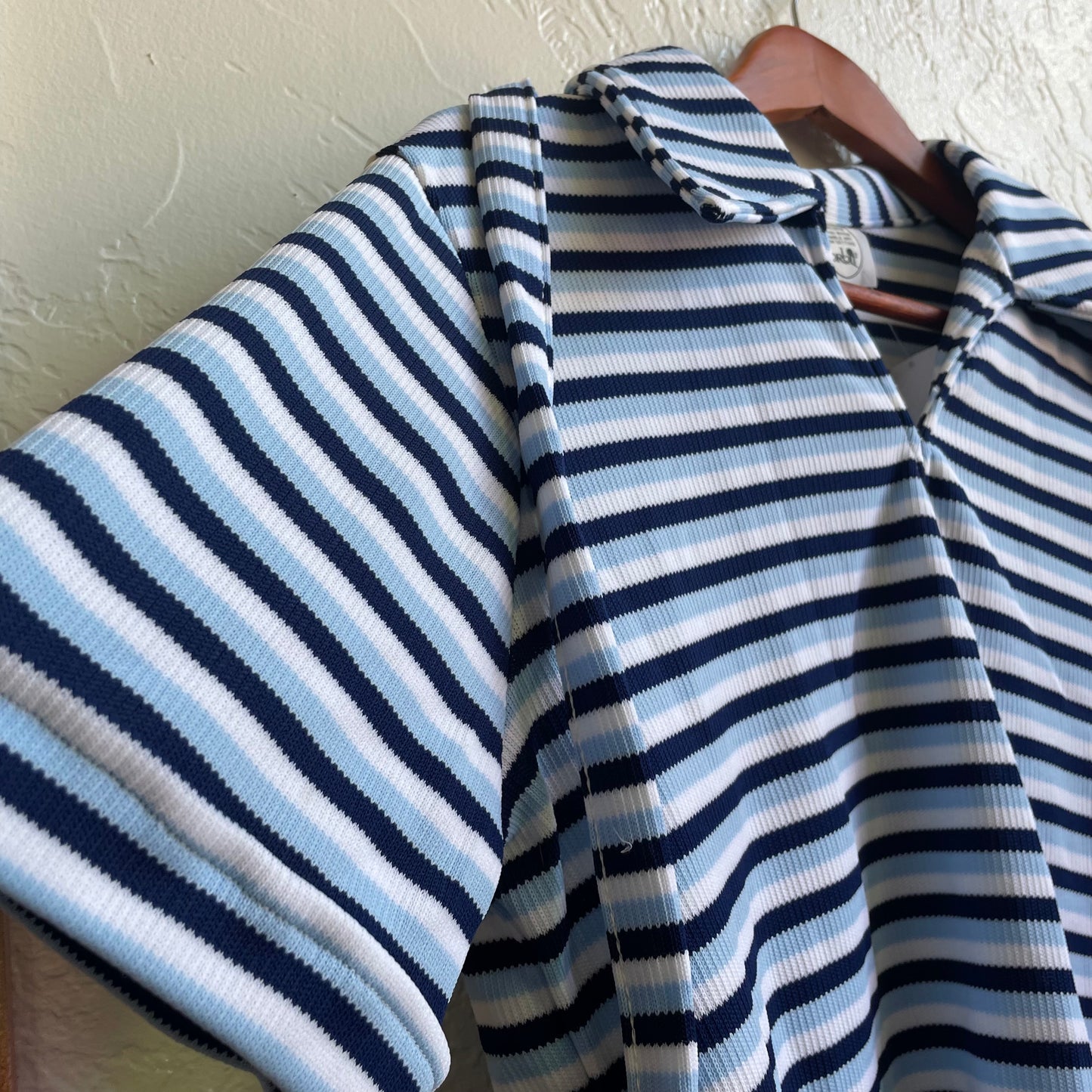 70’s Blue Striped Shirt | Large