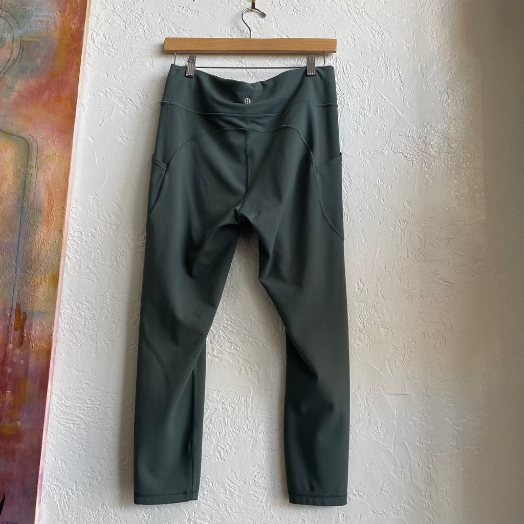 Lululemon Fast and Free High Rise Crop 25" 7 Pocket Leggings Green | Medium