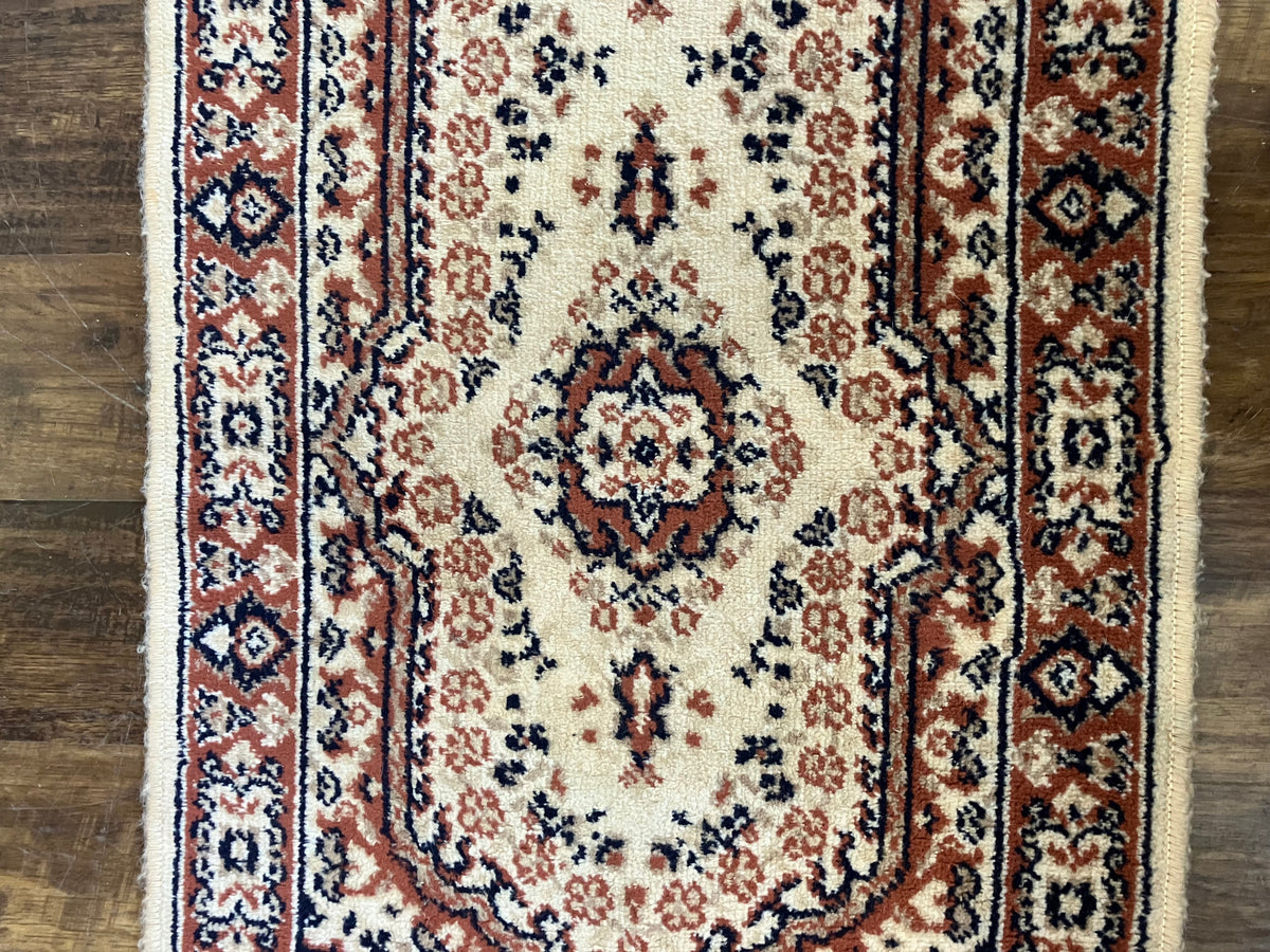 Reclamation Rugs Vintage Traditional Runner Rug 7.5’ x 2’ – Reclamation