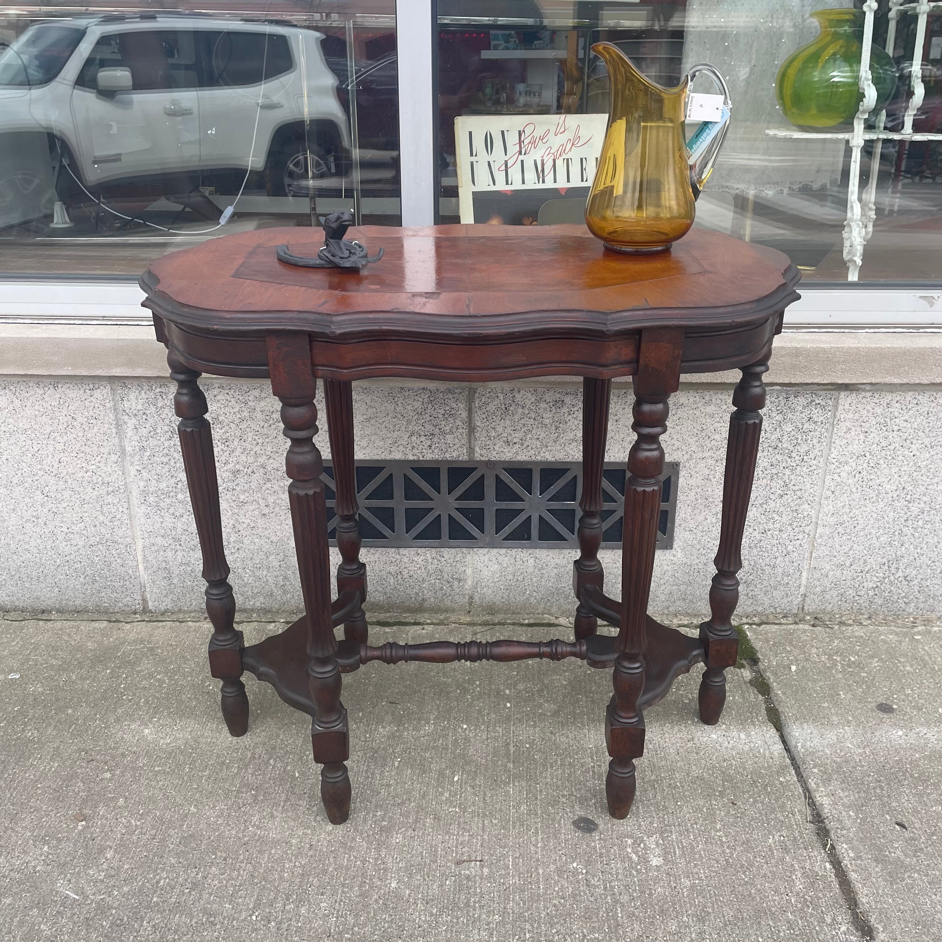 Mahogany 6 Leg Parlor Table Early 20th Century