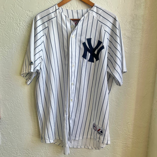 White New York Yankees Baseball Jersey | XL