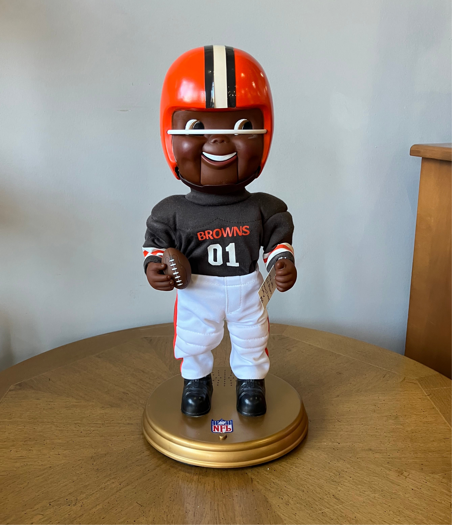 2000s NFL Cleveland Brown Dancing & Singing Collectable