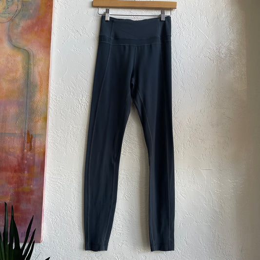 Lululemon Mid Rise Capri Leggings Graphite Grey | Small