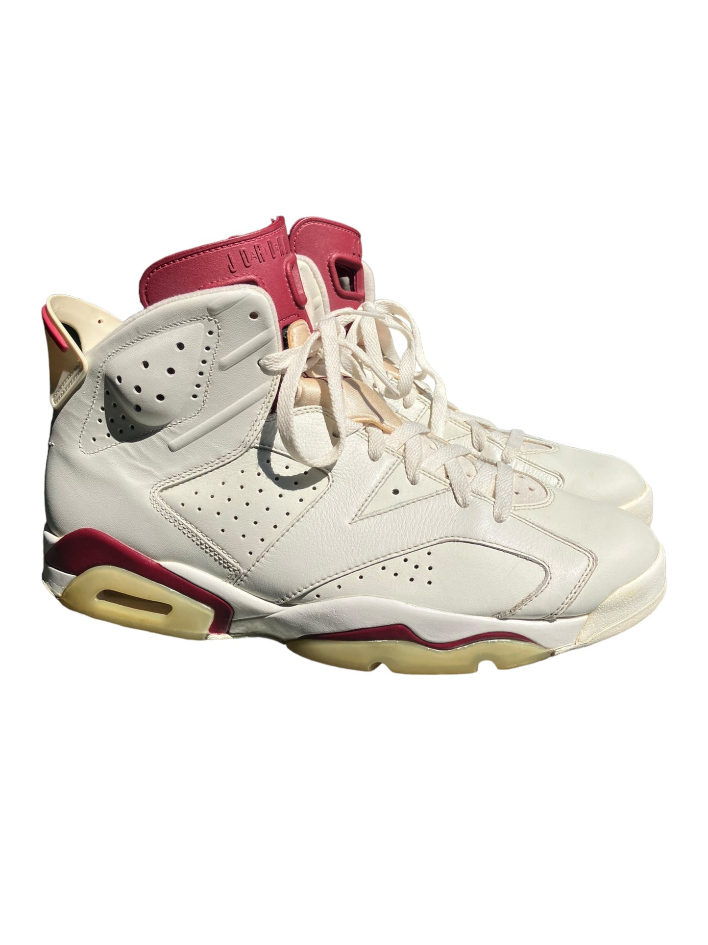 NIKE AIR JORDAN VI 6 RETRO SIZE 12 OFF WHITE MAROON