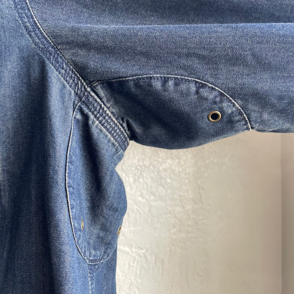 Ralph Lauren Denim Button Down Shirt | Medium