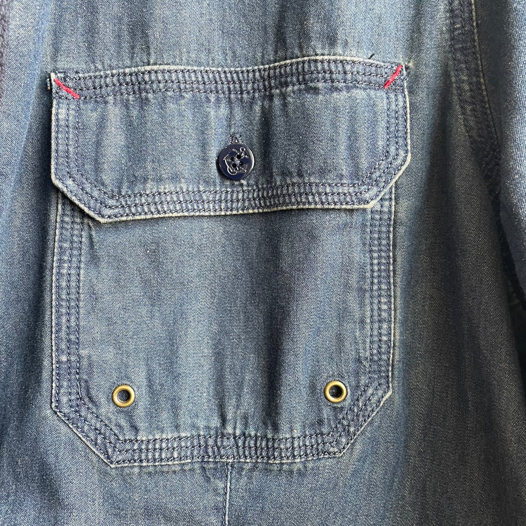 Ralph Lauren Denim Button Down Shirt | Medium