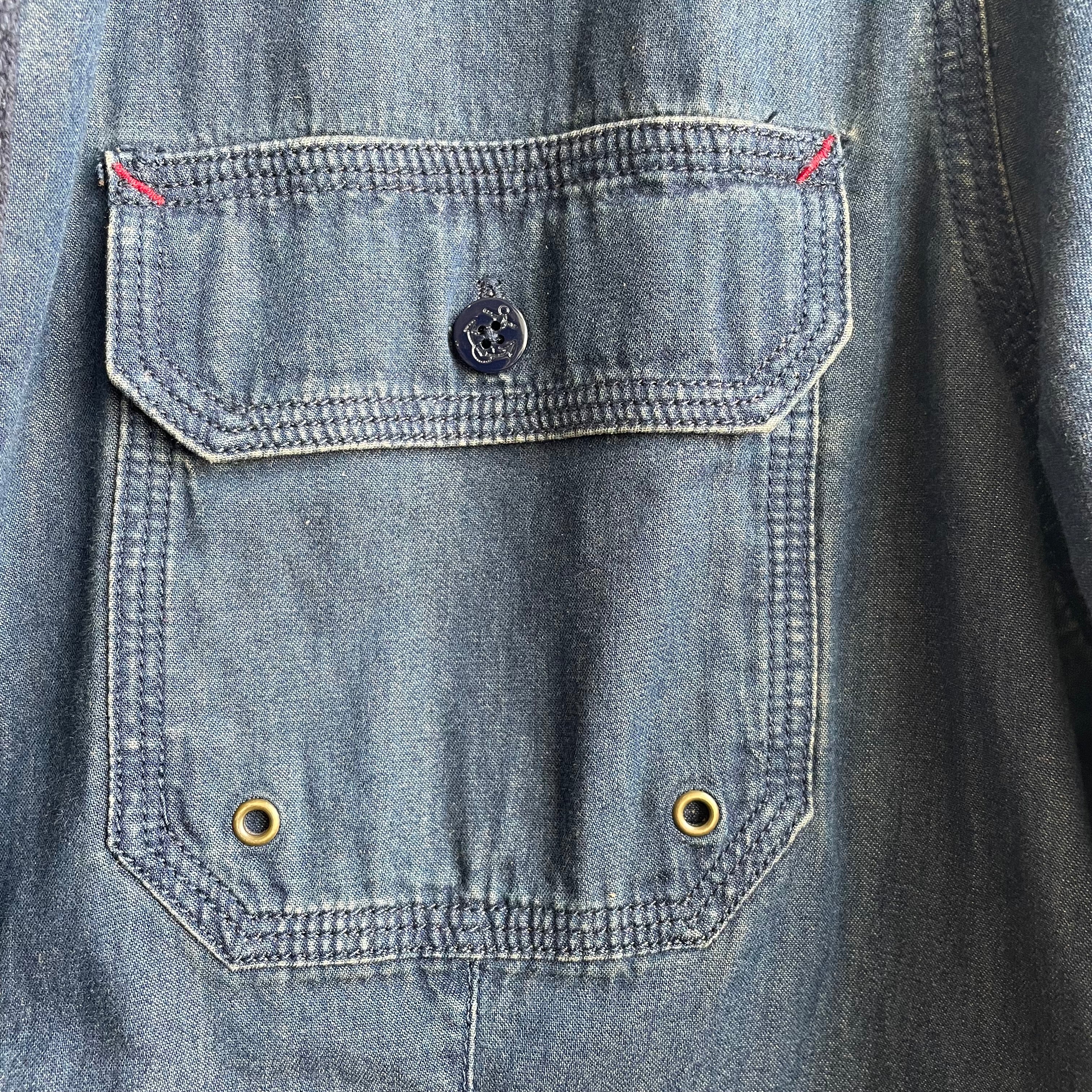 Ralph Lauren Denim Button Down Shirt | Medium