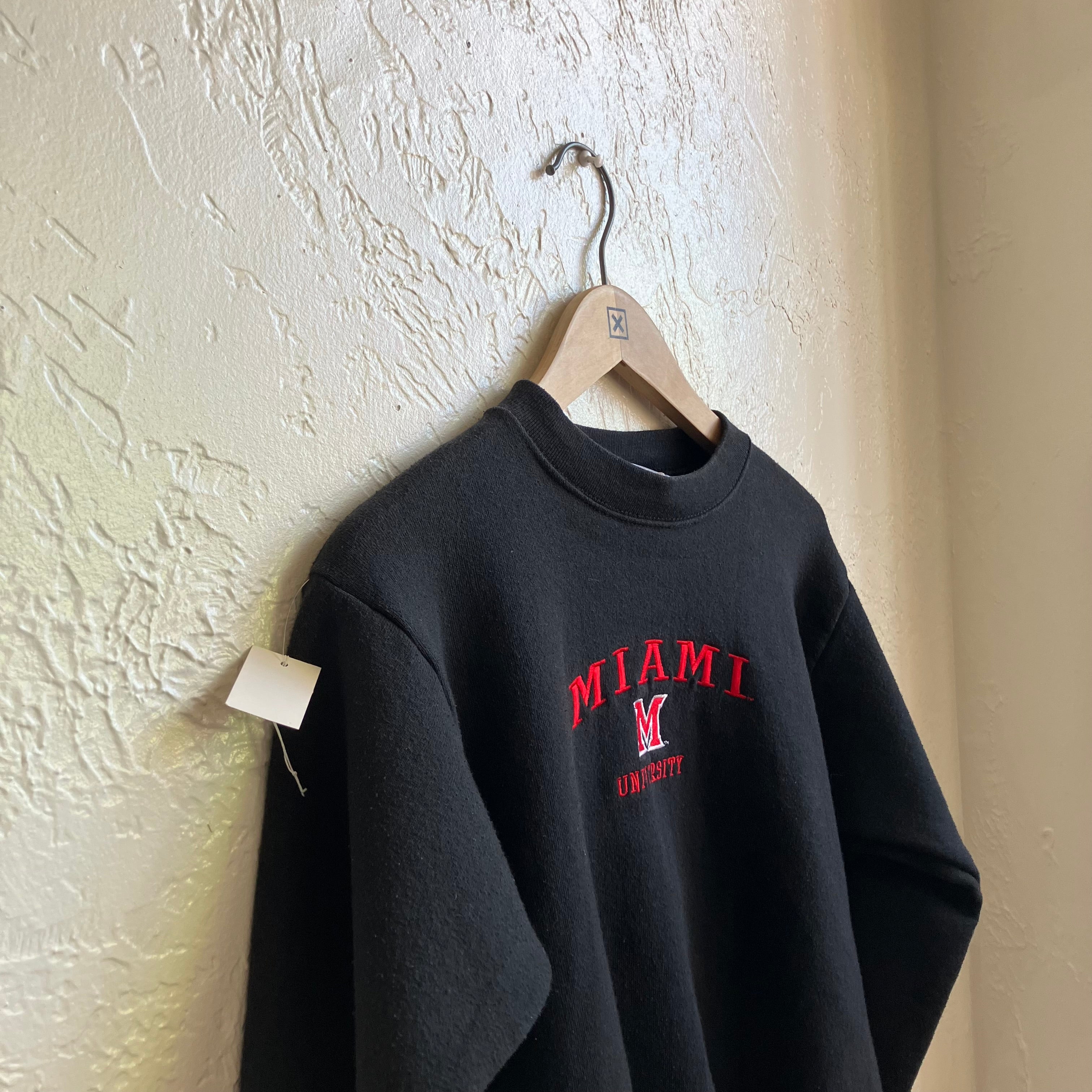 Black Miami University Sweater | Small