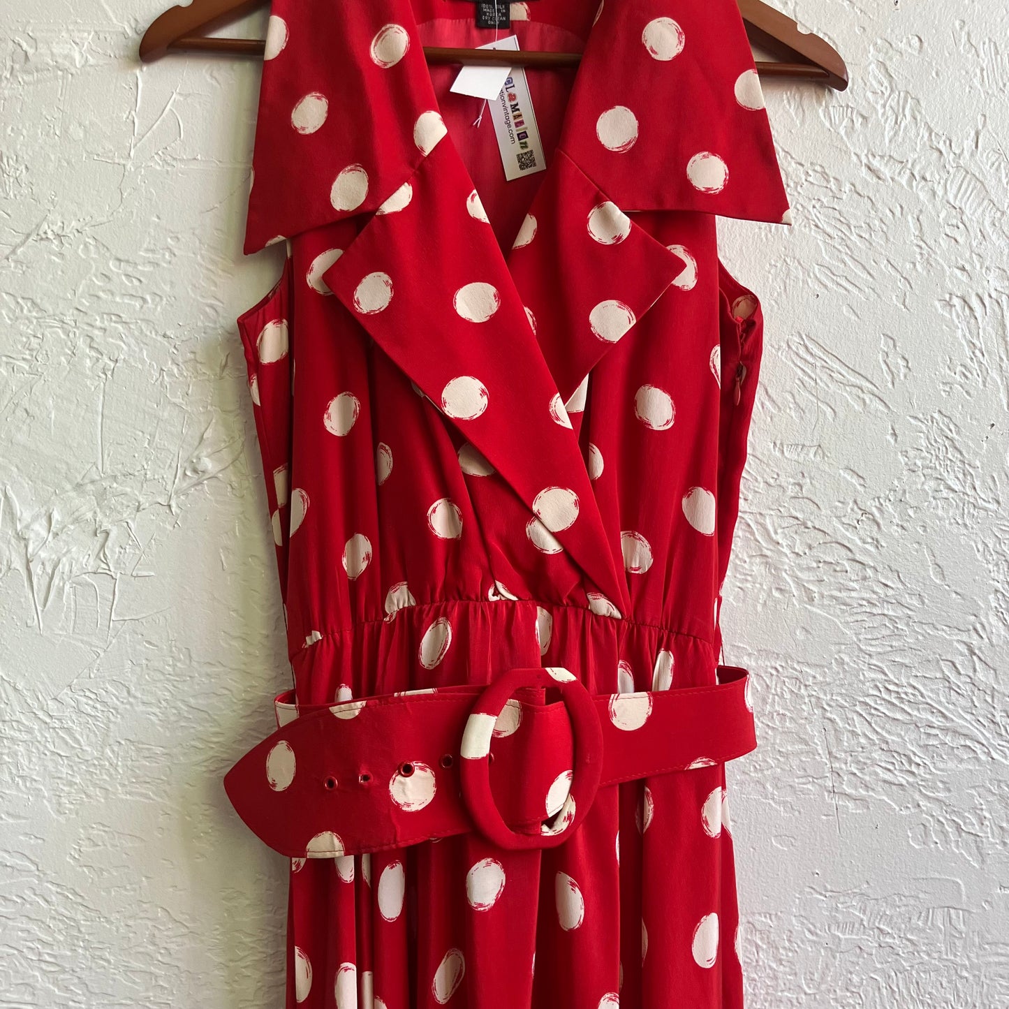 Red Design Maxi Dress | Medium