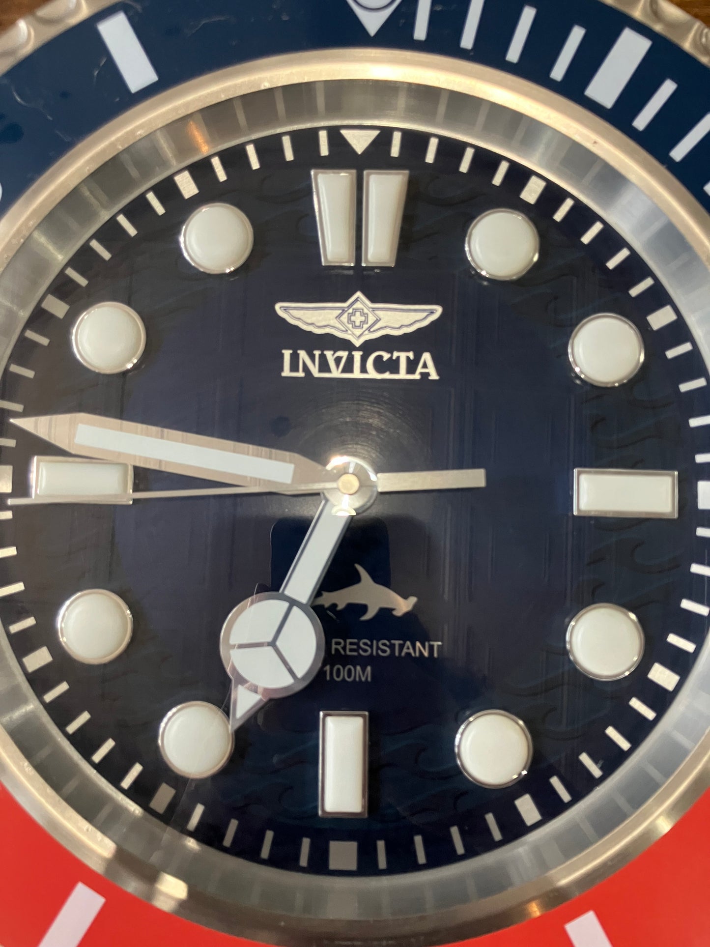 Invicta Hammerhead Shark Pro Diver 14" Blue Wall Clock