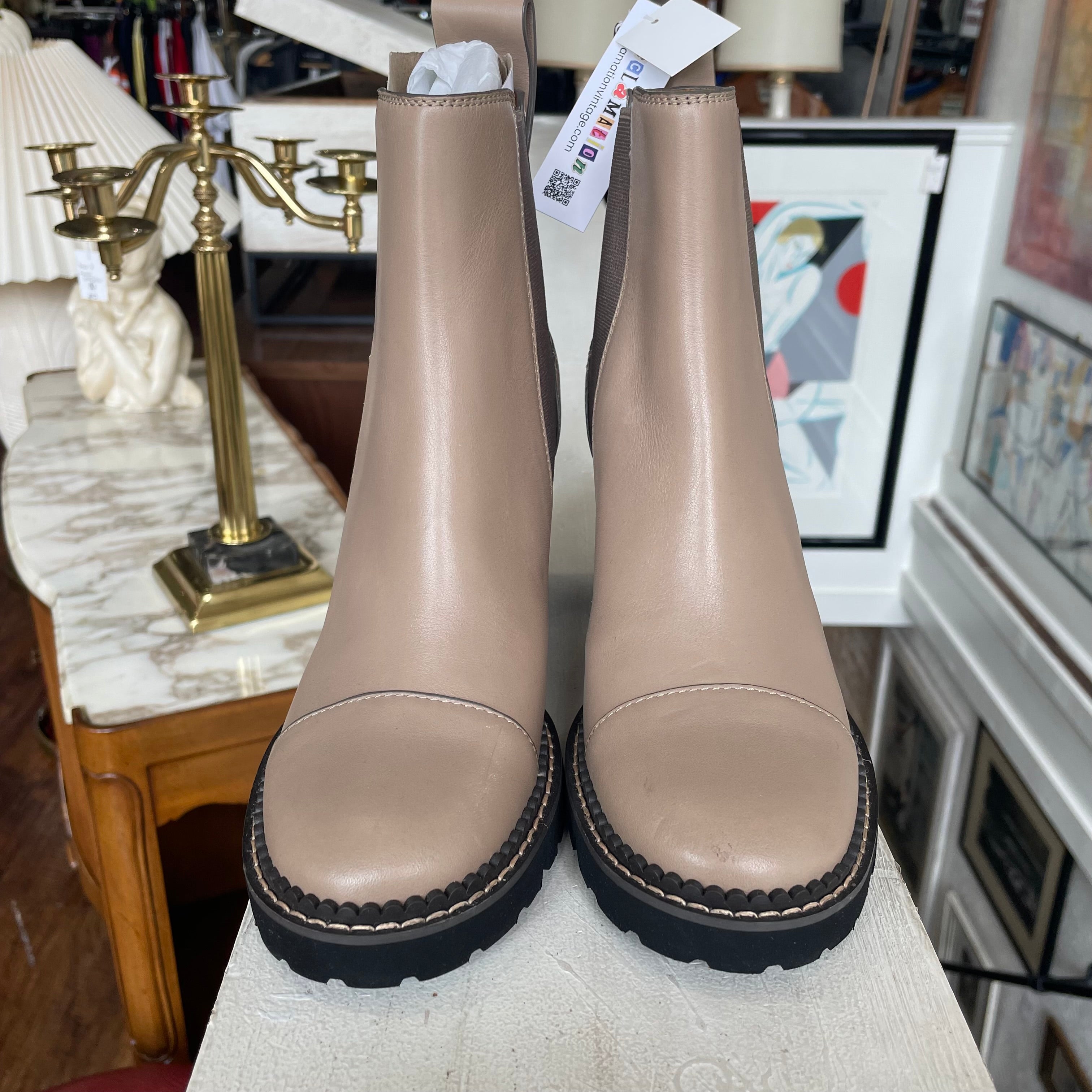 Chloé Mallory Chelsea Boots | 7.5