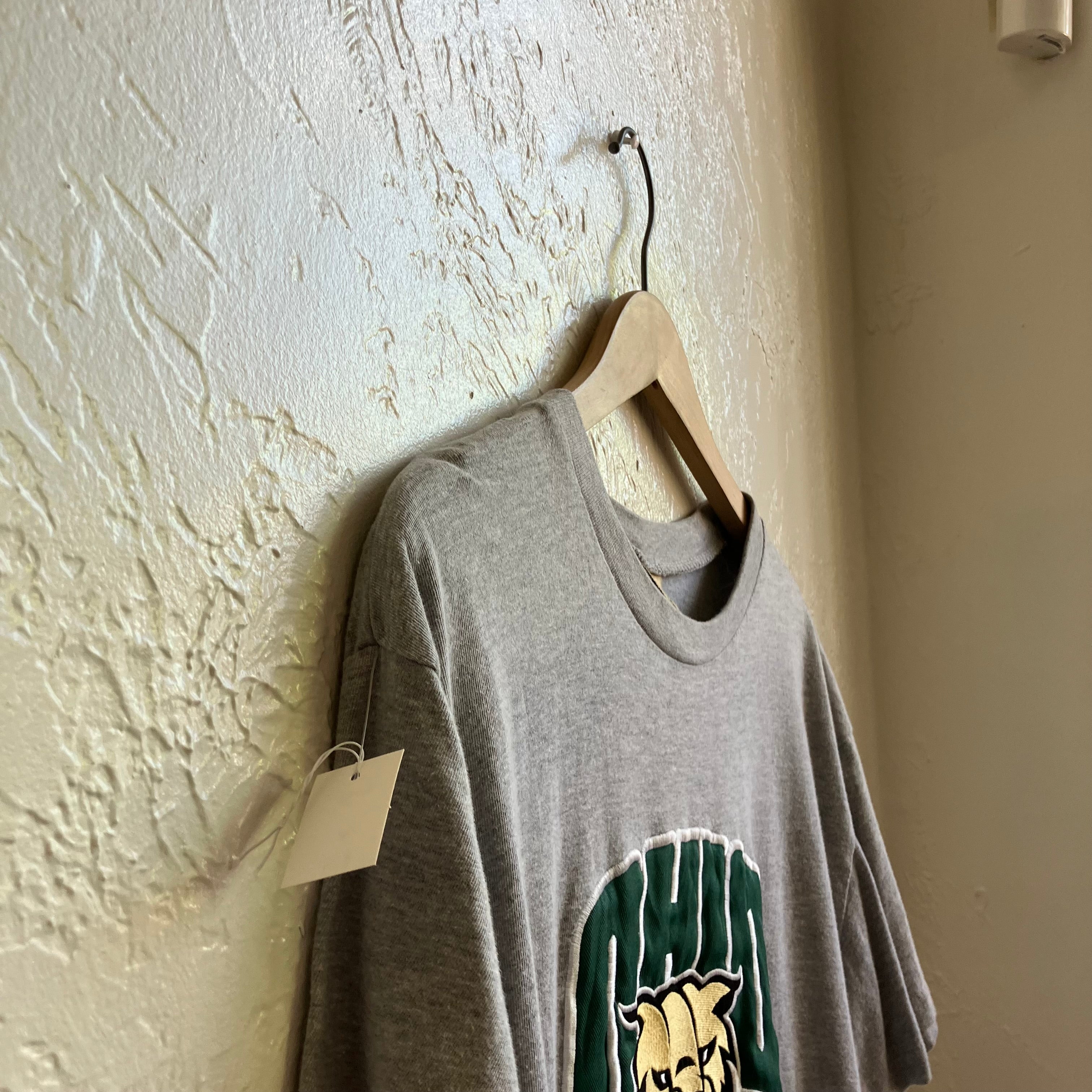 Grey Ohio BobCats Tee Shirt | Large