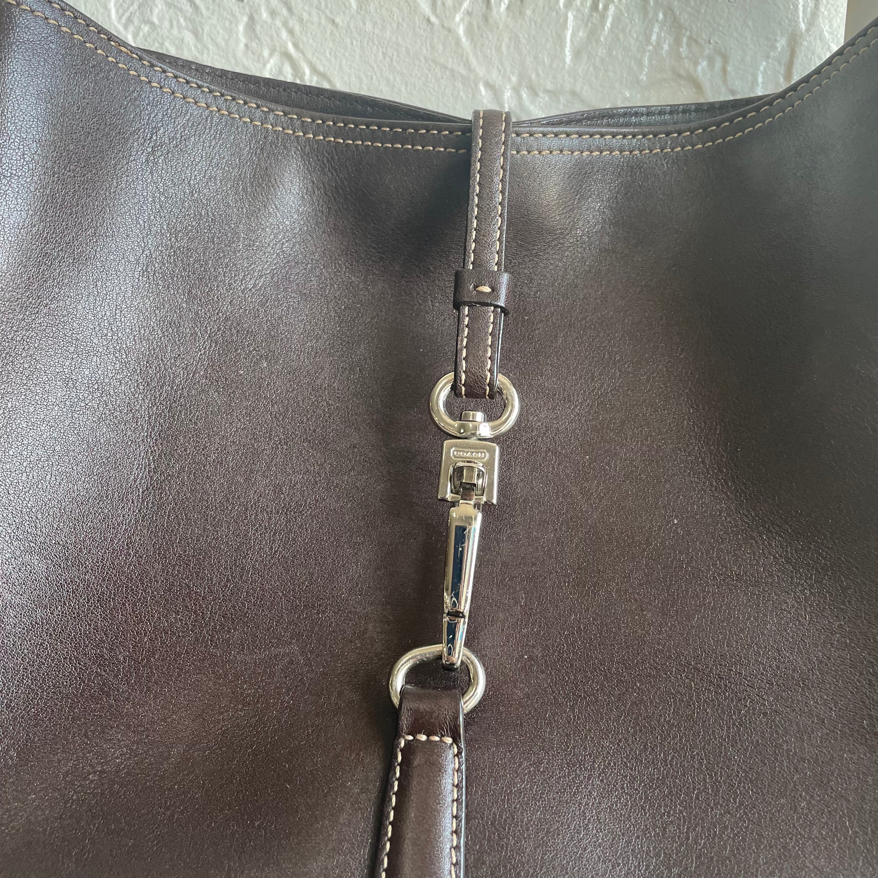 Coach 2002 Brown Clip Hobo Shoulder Bag #7751