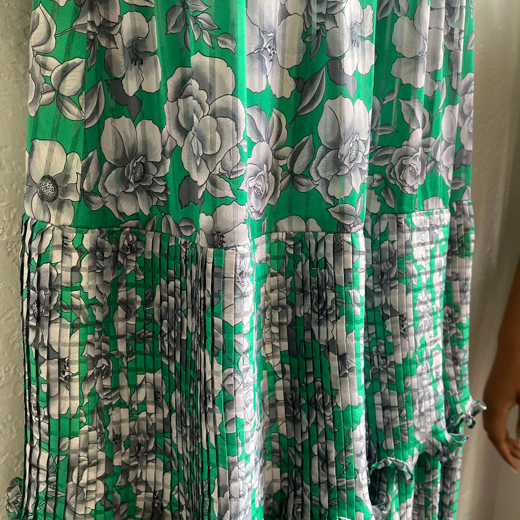 Vintage Green Floral Ruffle Dress |  Medium