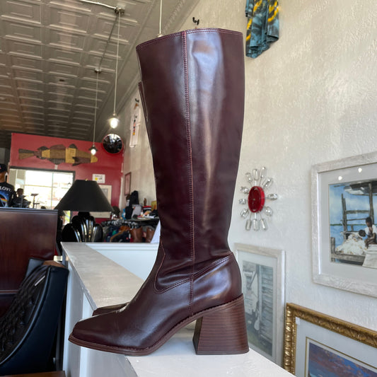 Vince Camuto Sangeti Knee High Leather Boots | Size 9.5