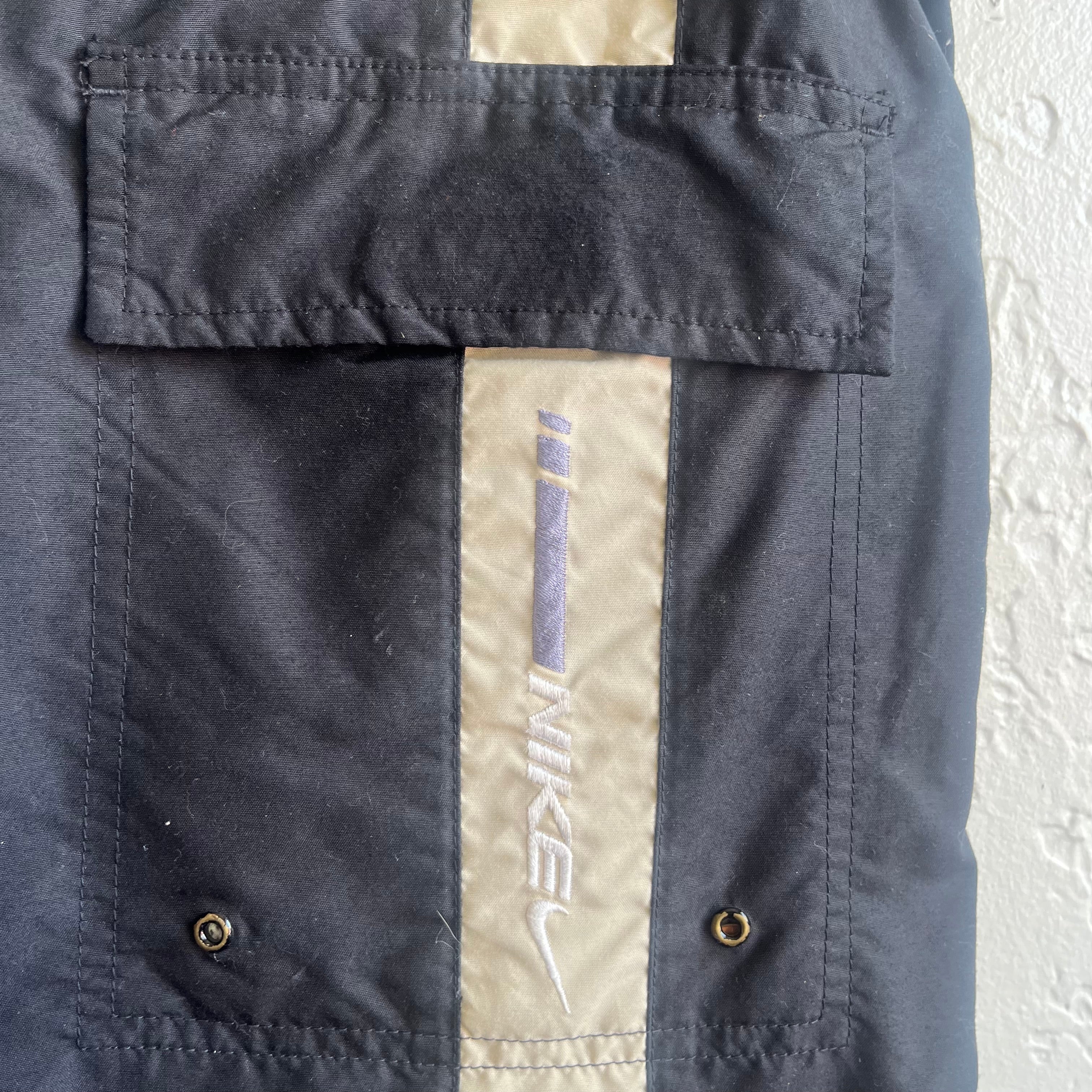 Vintage 90's Nike Black Athletic Shorts | Large