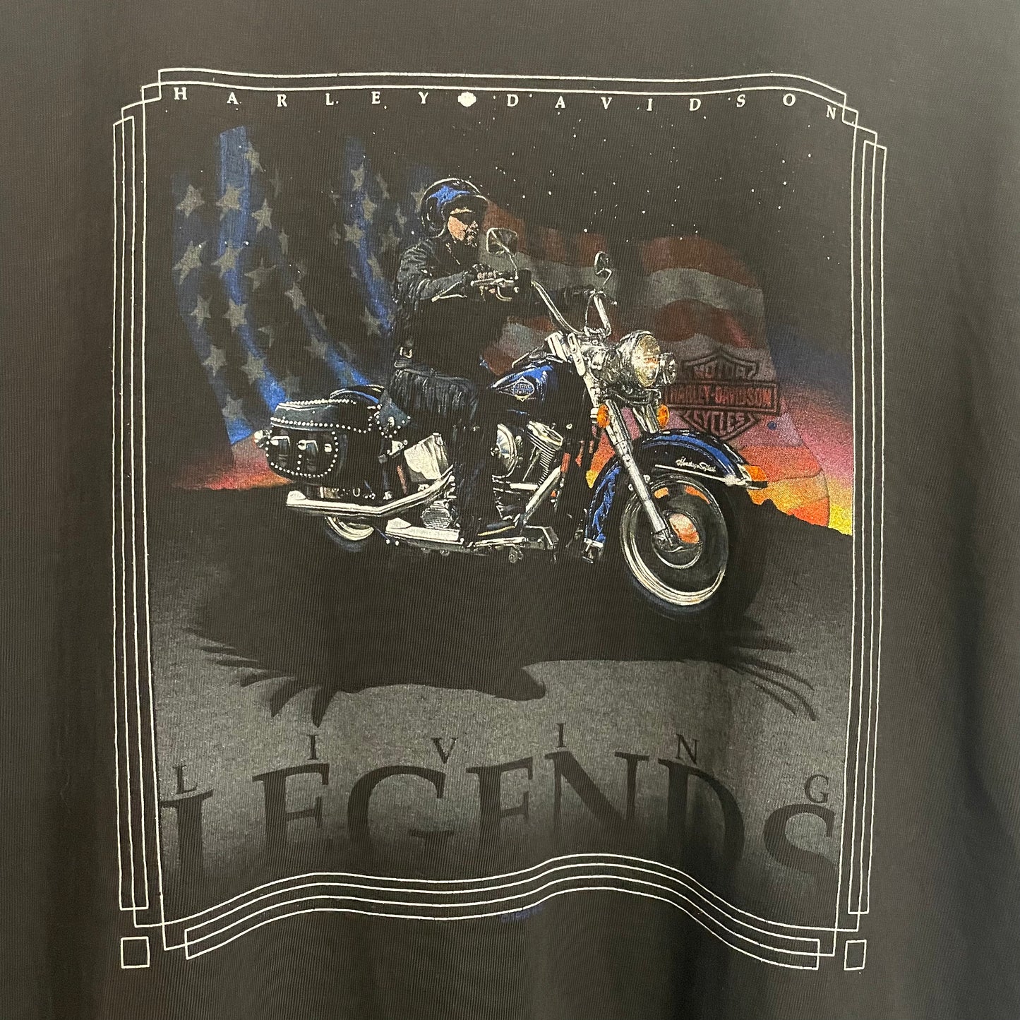 Harley Davidson T-shirt “Living Legends” Y2K | XL