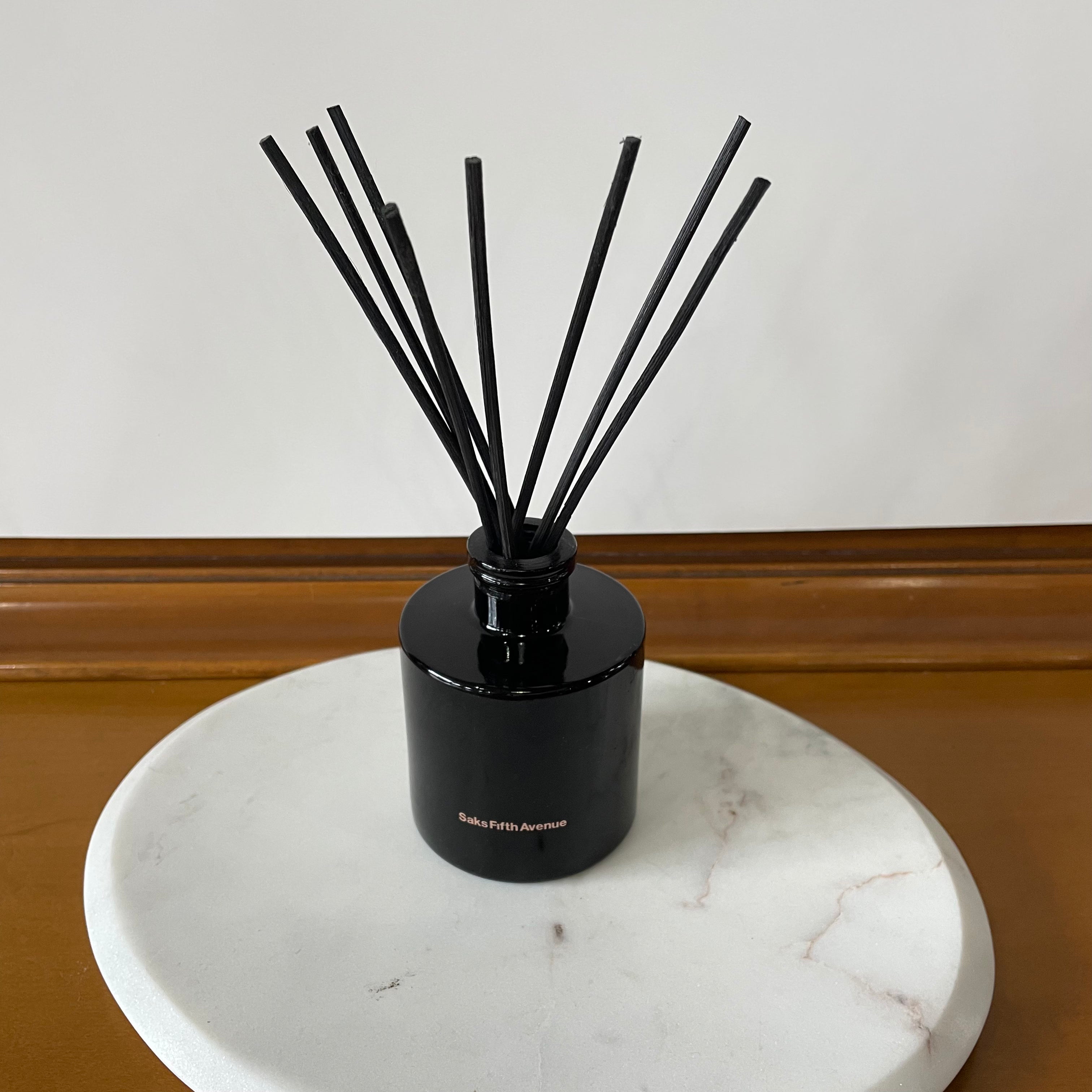 Saks Fifth Avenue Reed Diffuser