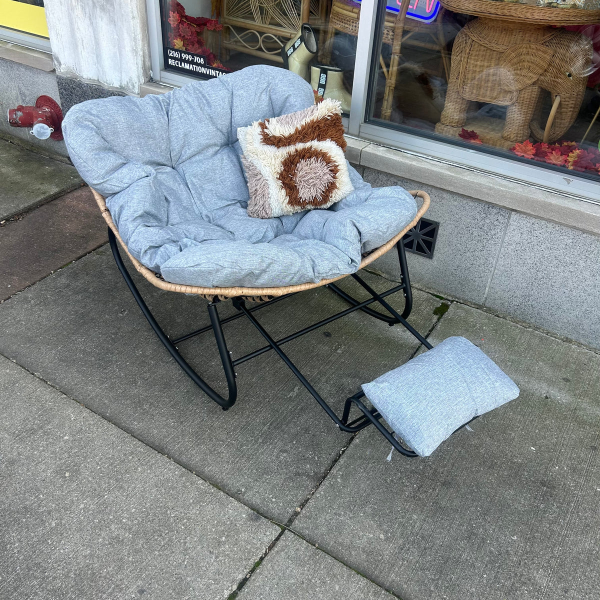 Oversized Papasan Rocking Chair with Footrest