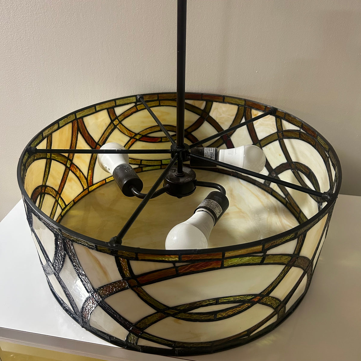 Robert Louis Tiffany Circles 20 in Wide Glass Chandelier