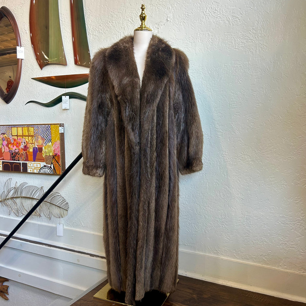 Evan's Vintage Long Hair Beaver Full Length Coat | Small