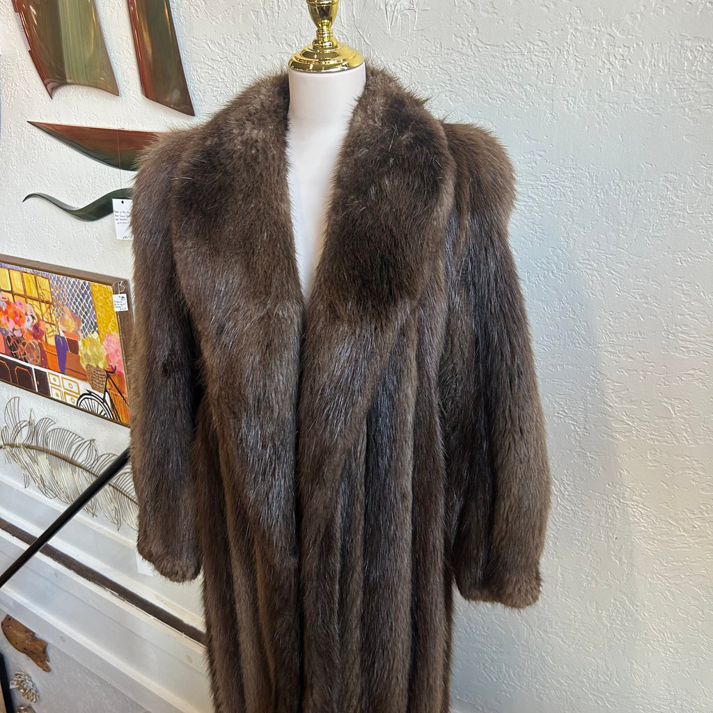 Evan's Vintage Long Hair Beaver Full Length Coat | Small