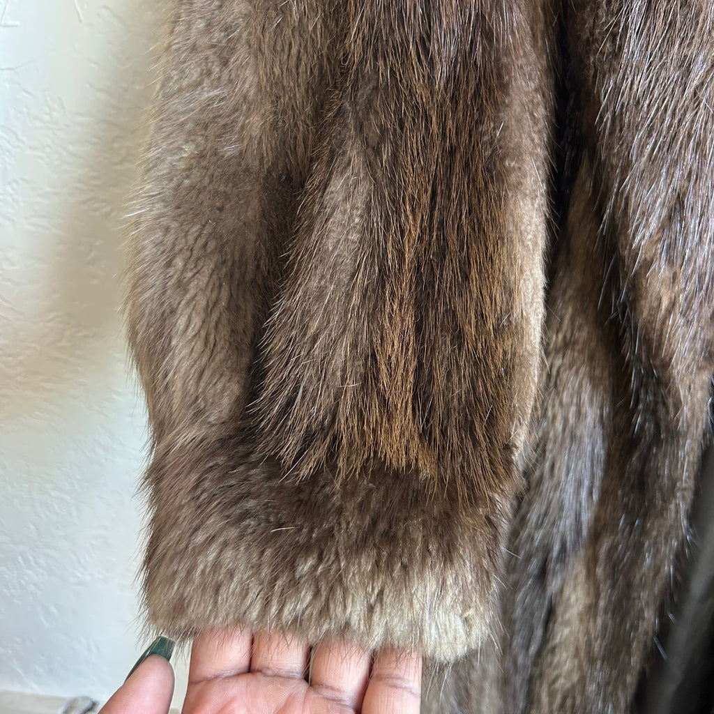 Evan's Vintage Long Hair Beaver Full Length Coat | Small