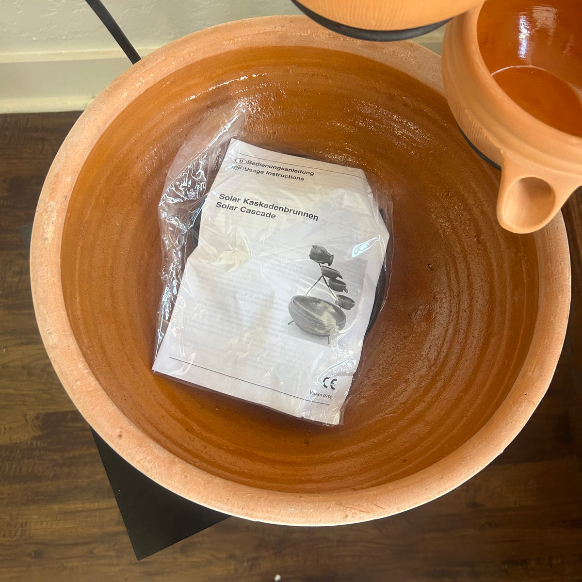 Ceramic Terracotta Solar Water Cascade BRAND NEW!