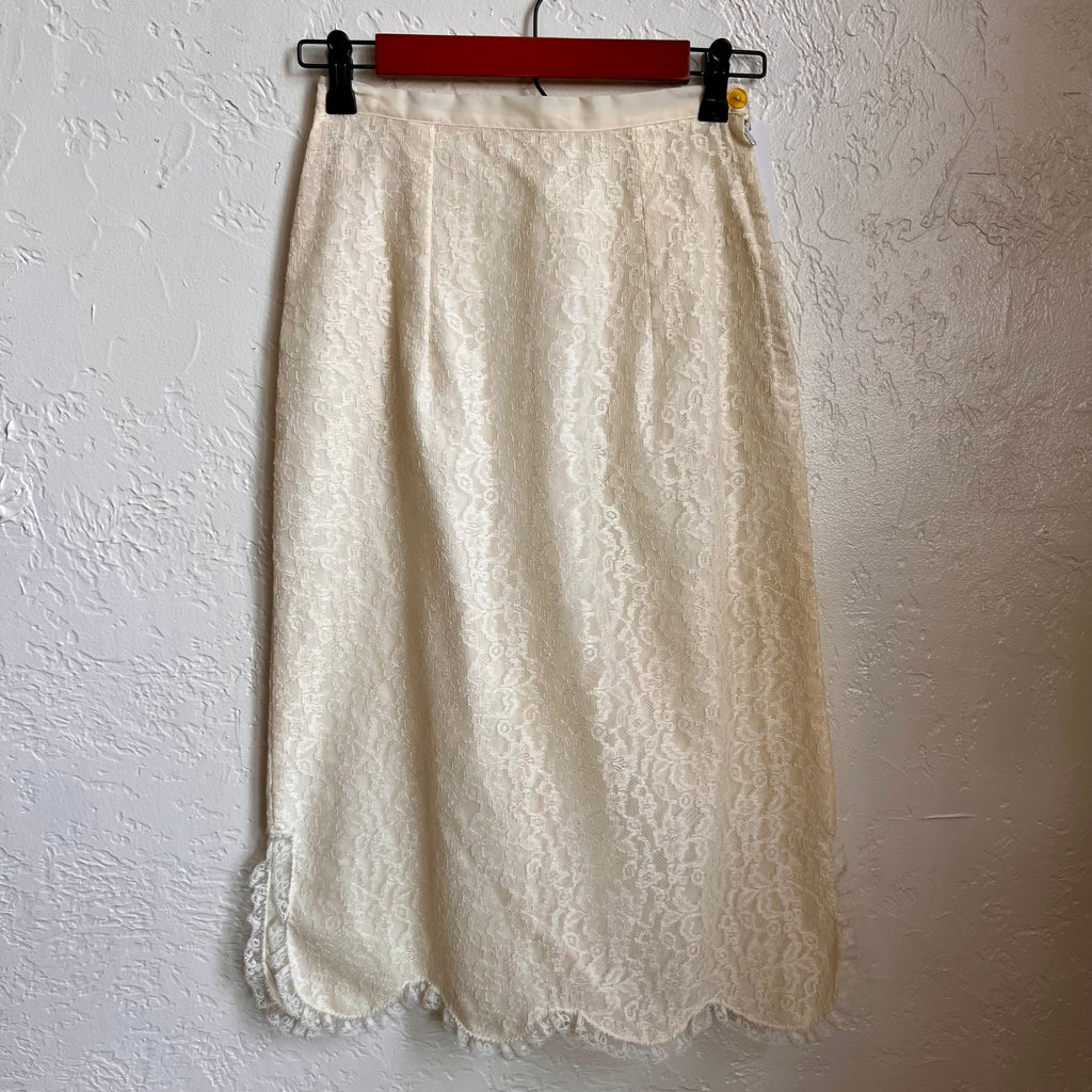 White Lace Midi Scalloped Hem Skirt 1950's/60's | XS