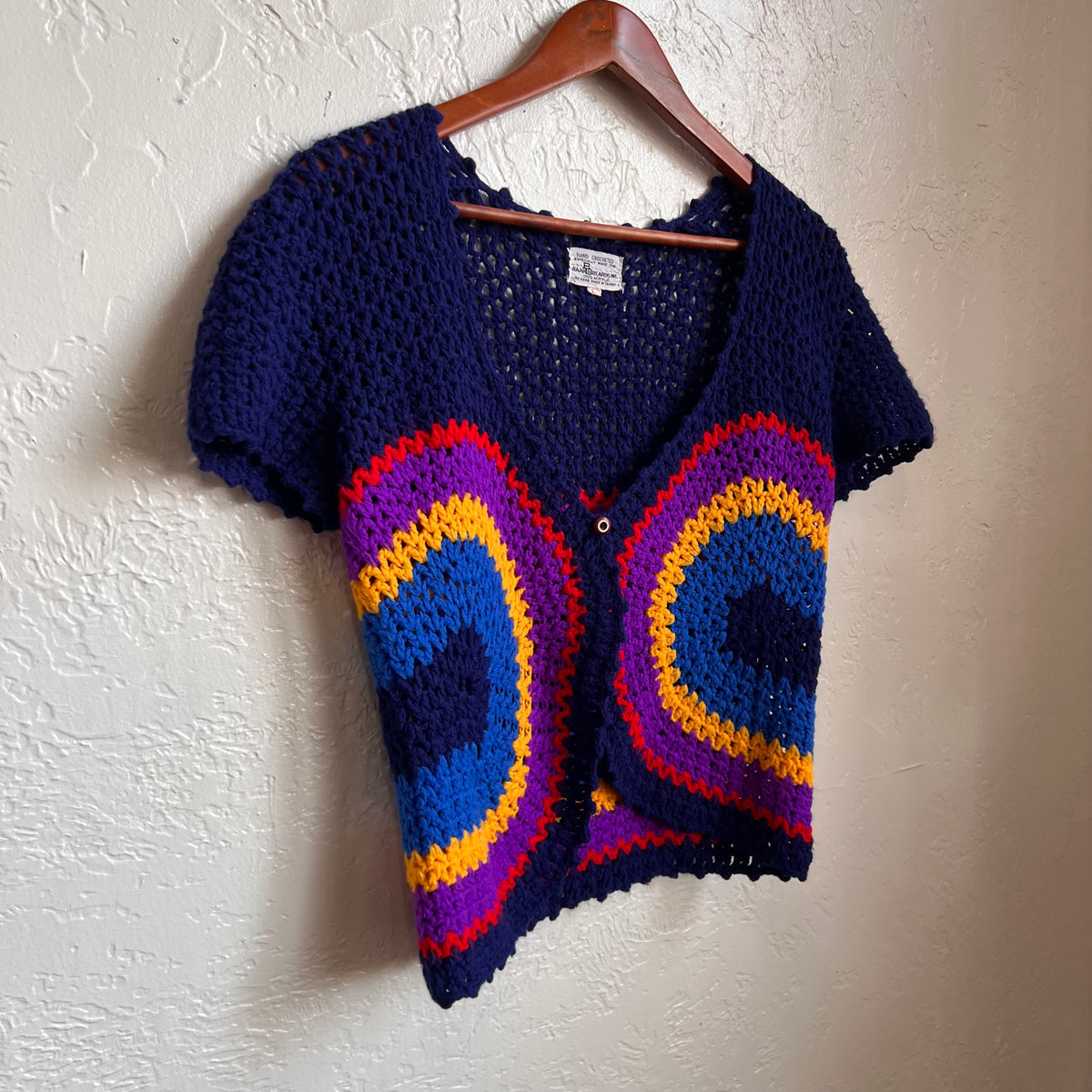 Hand Crochet 1970's Cropped Short-Sleeve Cardigan | Medium