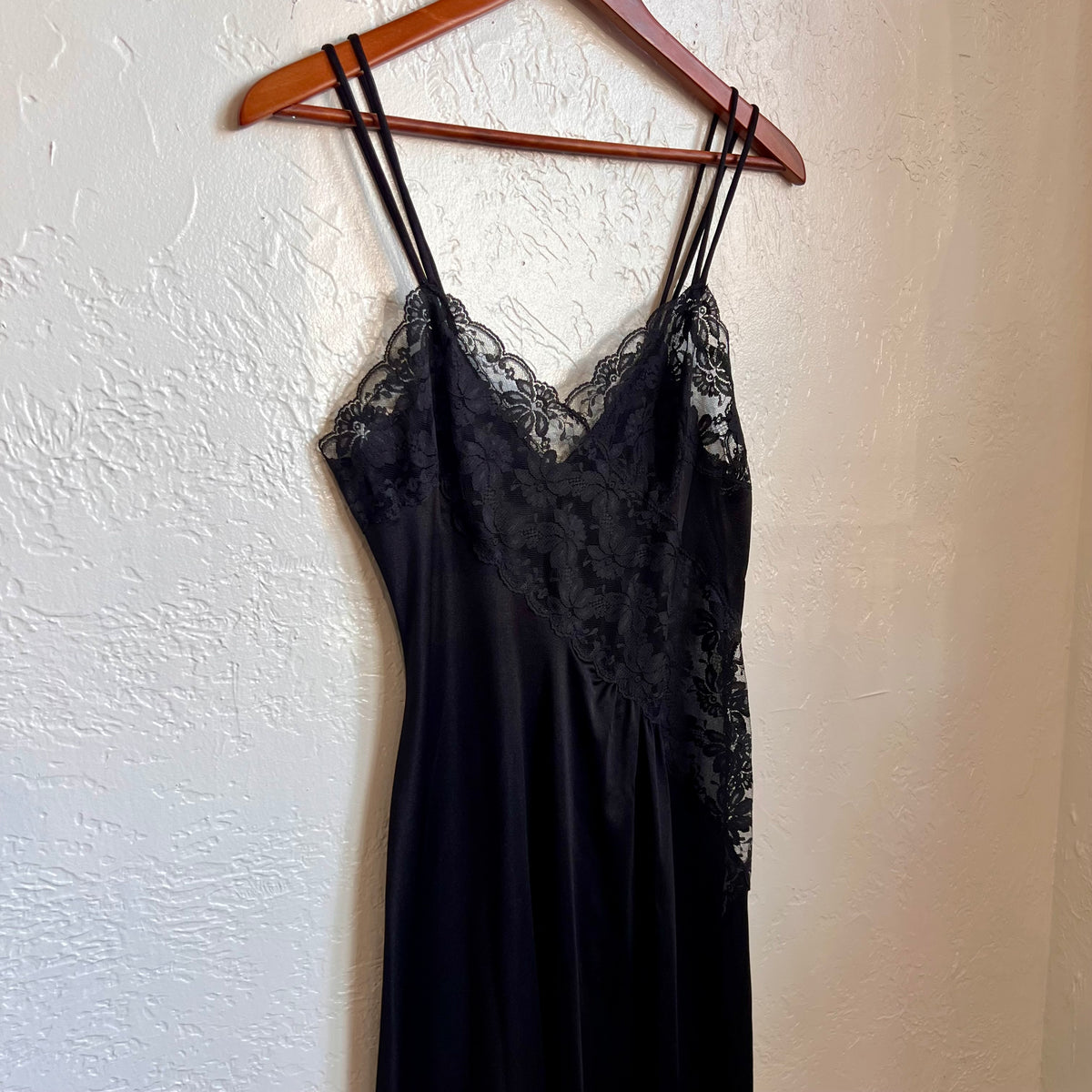Black Negligee Vintage Maxi Nightgown | Small