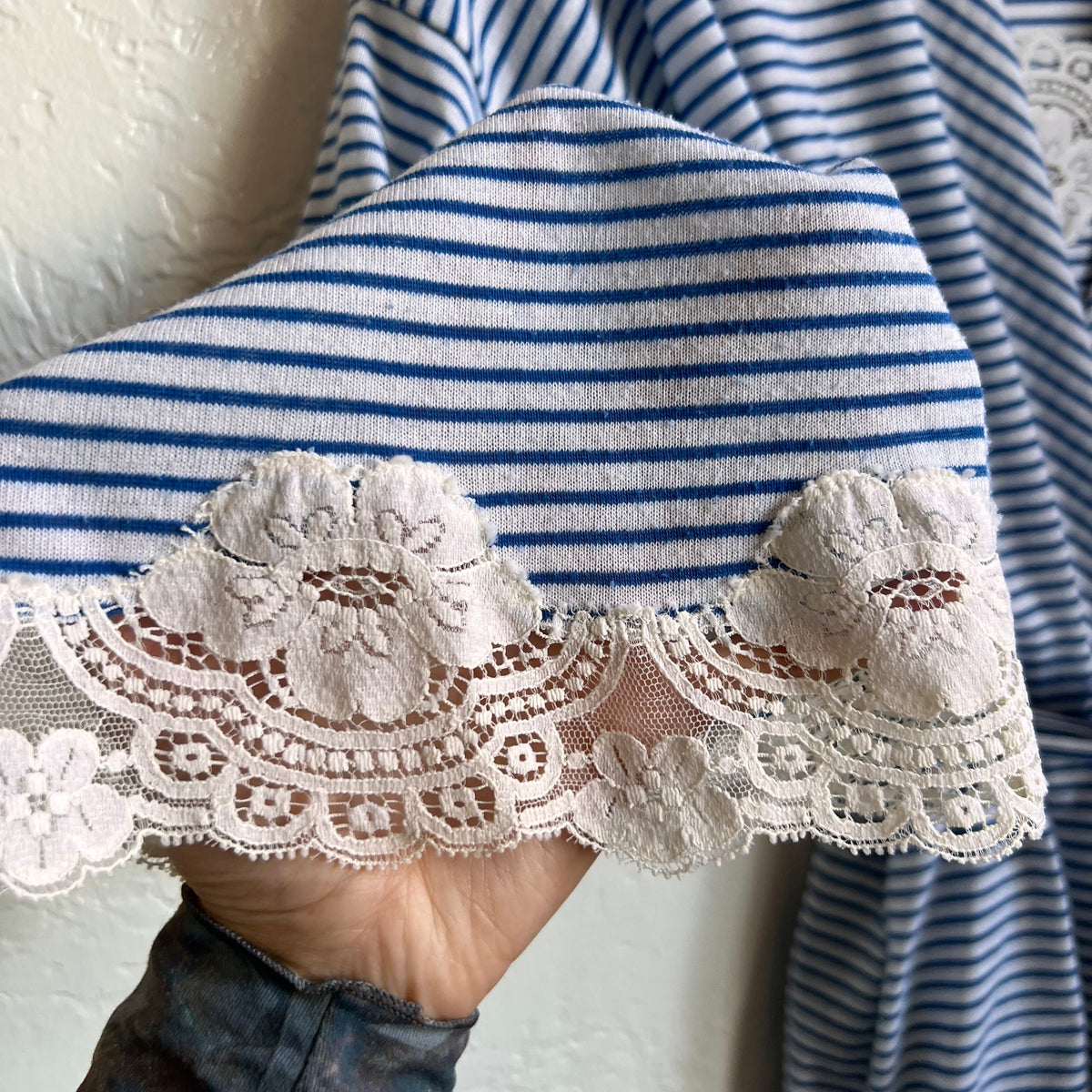 Blue and White Striped Vintage Robe & Romper Loungewear Set | Medium
