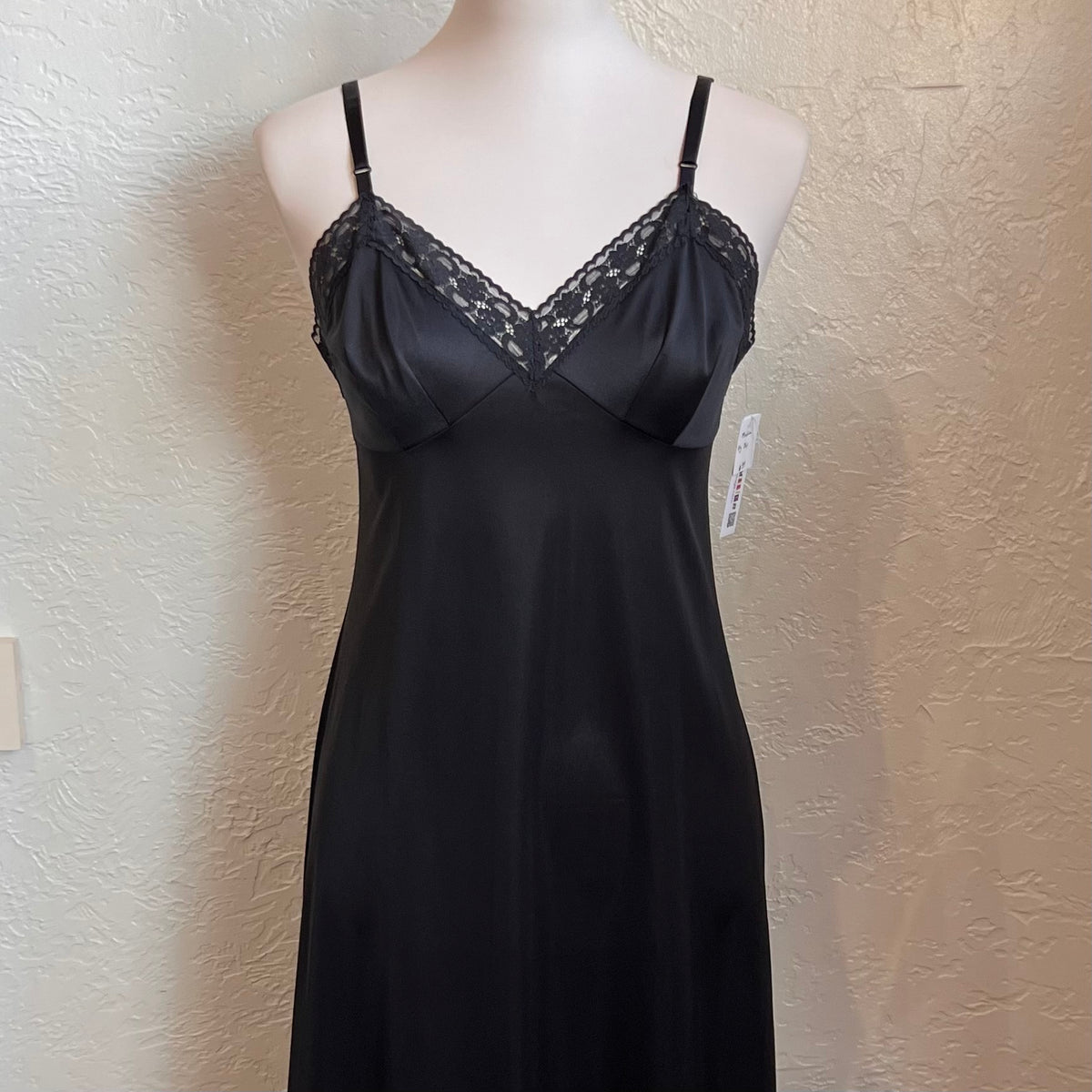 Vanity Fair Vintage Black Midi Slip Dress | Medium